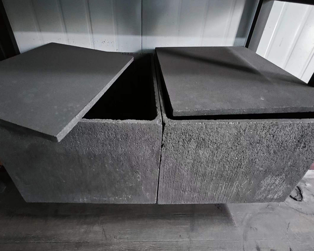 石墨匣缽産品②